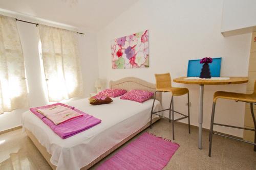 Apartments Tara