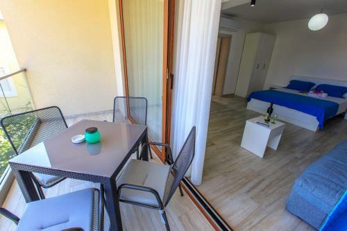 Apartments Matkovic Lux