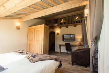 Hotel Les Montagnards