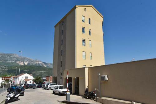 Apartments Jelu?i?