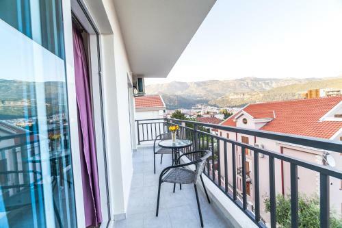 Hostal Milara Apartments