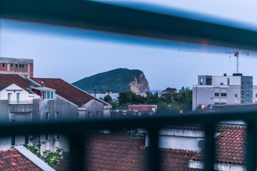 Hostal Milara Apartments