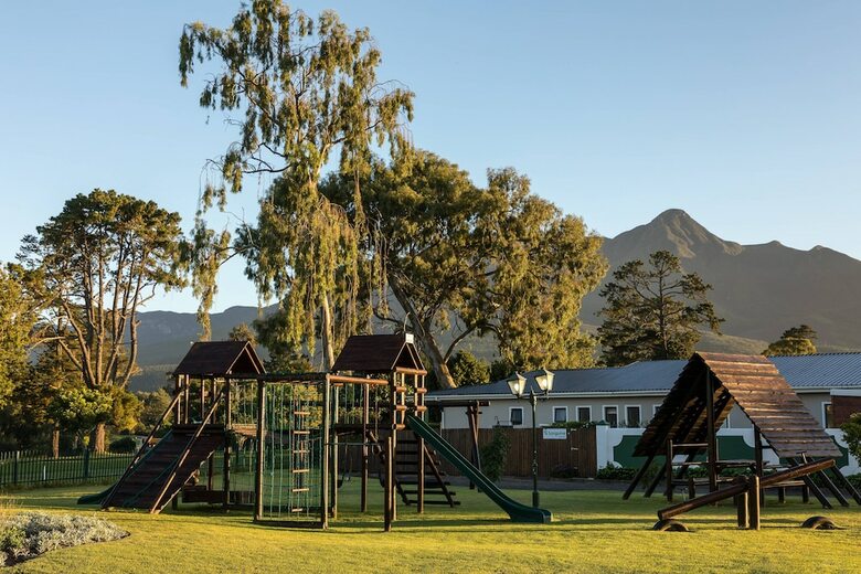 Hotel Protea King George