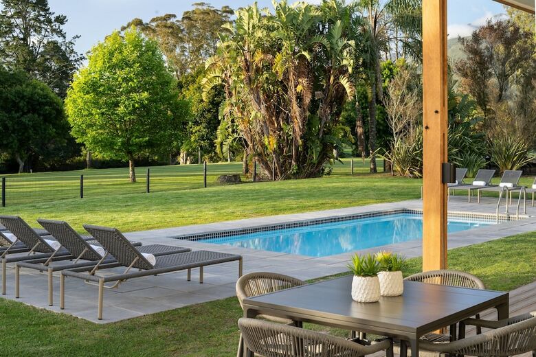 Hotel Protea King George