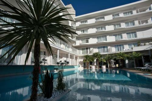 Hotel Aqa Palace