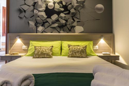 Hostal La Piazzetta Guest House