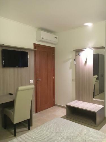 Hostal La Piazzetta Guest House