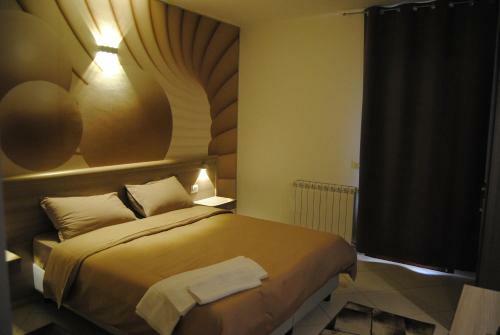 Hostal La Piazzetta Guest House