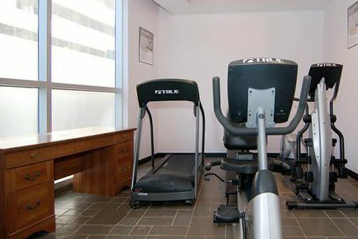Hotel Quality Inn & Suites