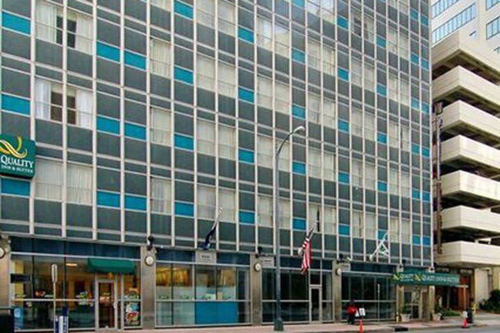 Hotel Quality Inn & Suites