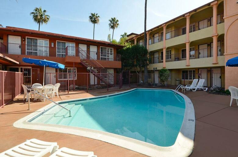 Hotel Rodeway Inn Convention Center