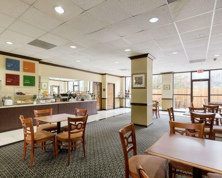Hotel Comfort Suites Houston Bush Intercontinental