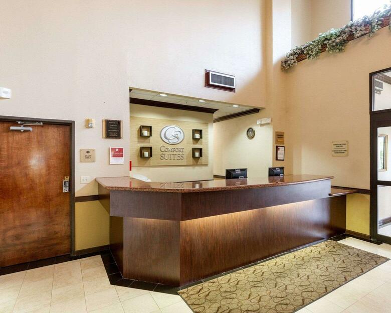 Hotel Comfort Suites Houston Bush Intercontinental
