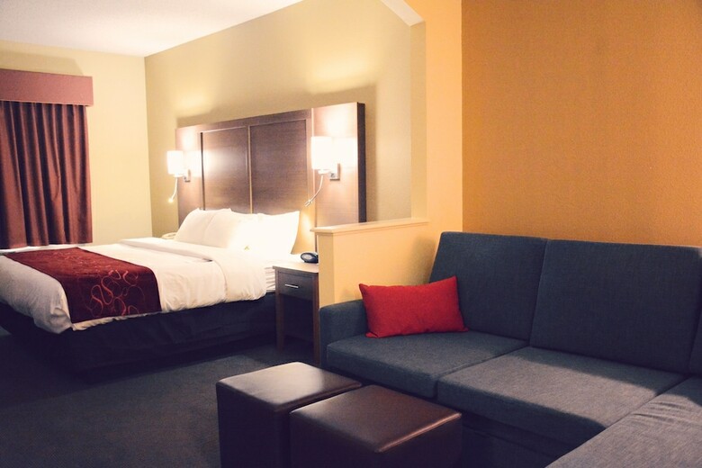 Hotel Comfort Suites Houston Bush Intercontinental