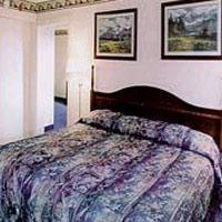 Hotel Comfort Suites East