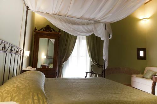 Hostal Calende Di Maggio