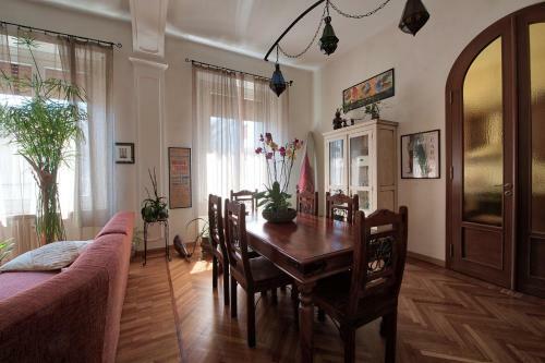 B&B Piano3