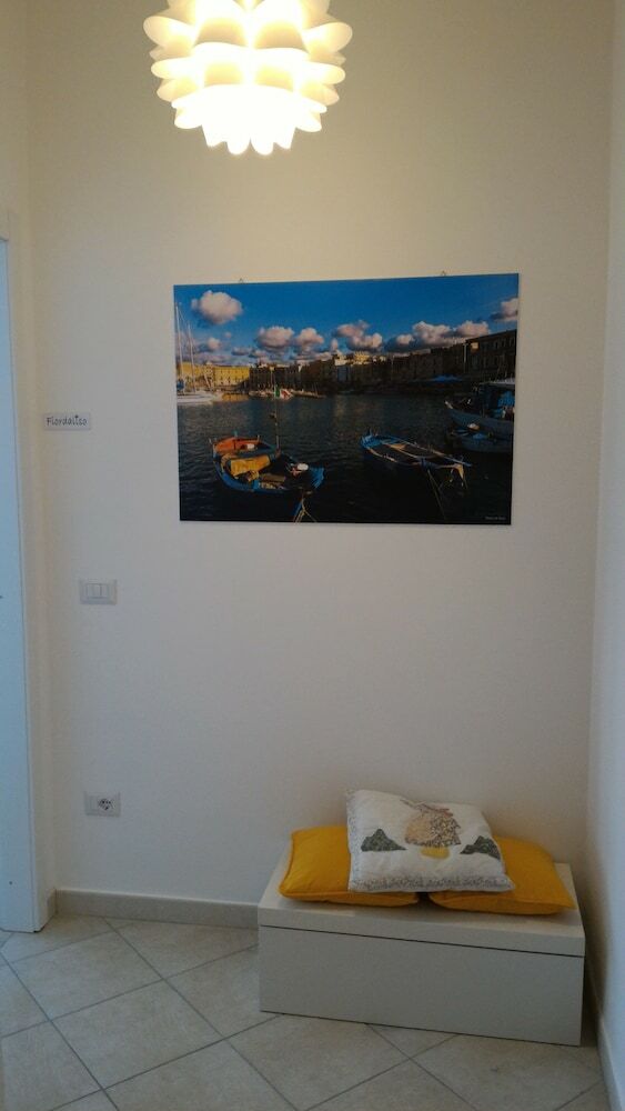 Hostal My Room In Trani