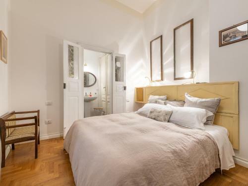 Hostal Sardinia Home Design