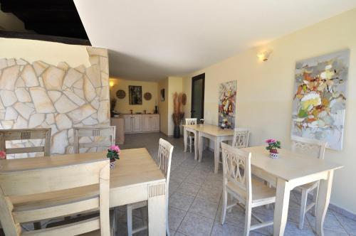 Hostal Affittacamere B&B La Villa Dei Graniti