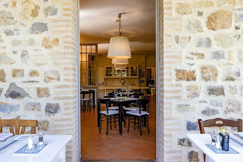Si Montalcino Hotel & Restaurant