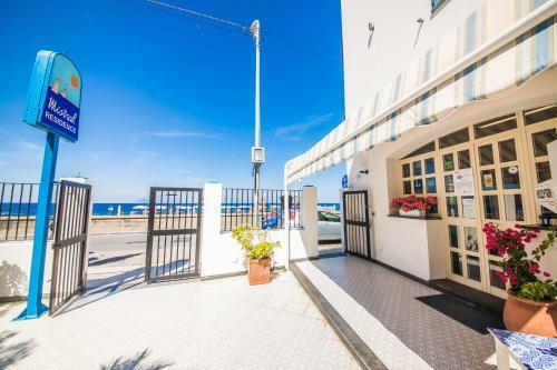 Apartamento Mistral Residence