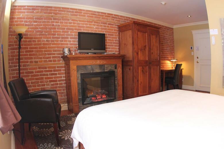 Le Grande-allee Hotel Et Suites