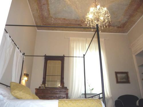 Madama Cristina Bed & Breakfast