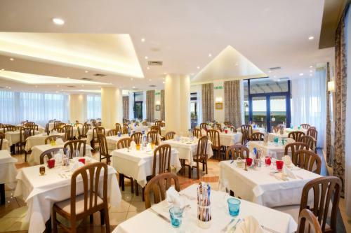 Hotel Savoy