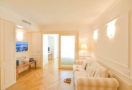 Apartamento Borgolago Suites