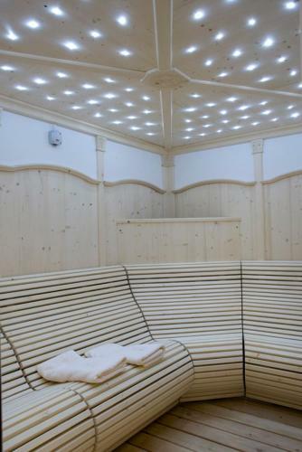 Monastero Hotel Wellness Center