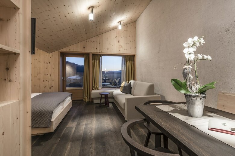 Paula Wiesinger Apartments & Suites