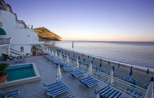 Hotel Vittorio Beach Resort