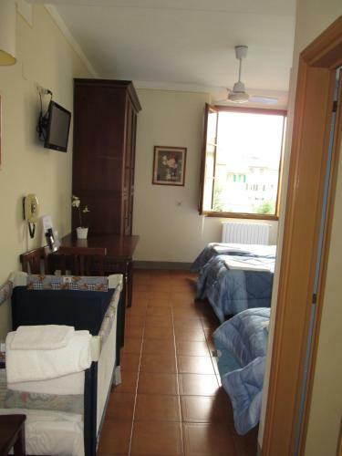 Hostal Foresteria Valdese Di Firenze
