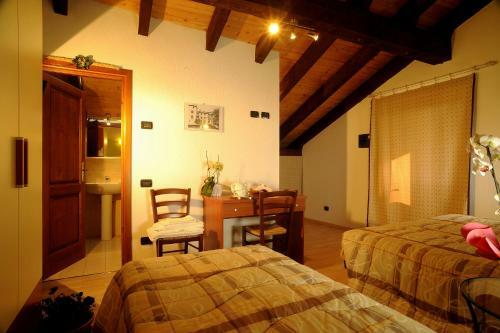 Hostal Maison Lombard