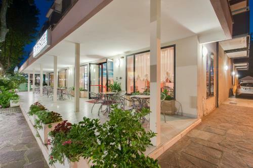 Hotel Basilea