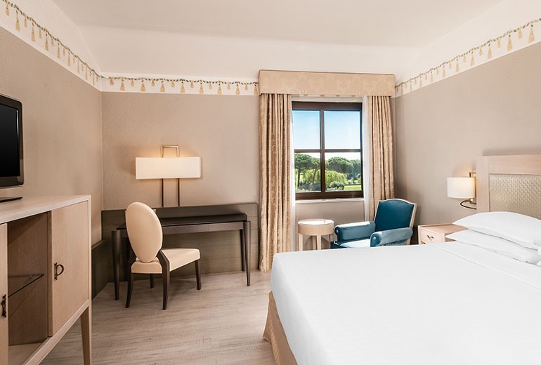 Hotel Sheraton Golf Parco De Medici