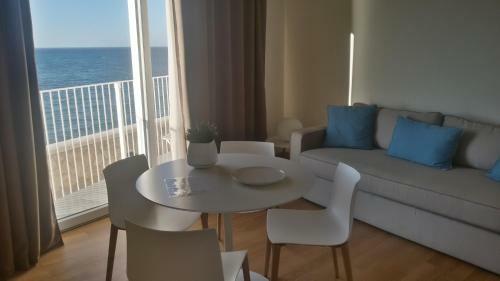 Gaura Apartments