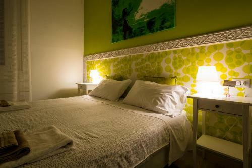 Hostal B&B Stazione Bologna