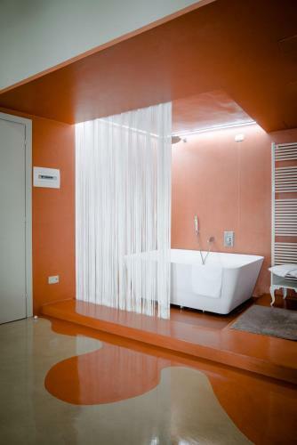 Alessi Hotel