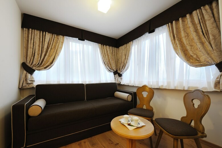 Hotel Crozzon