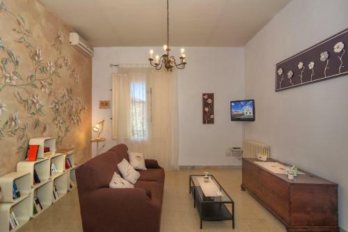 Hostal Affittacamere La Casa Di Ugo
