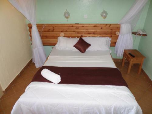 Hotel Pinebreeze Holiday Resort