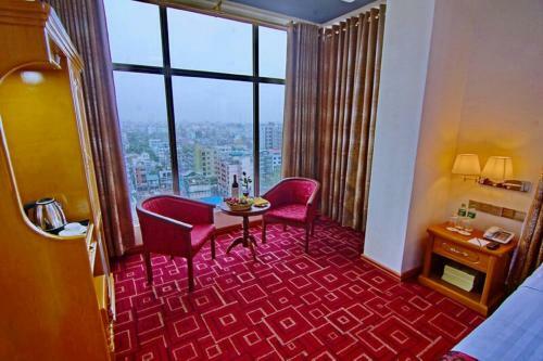 Myat Nan Yone Hotel (mny)