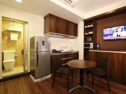 Hotel Clover Suites Royal Lake