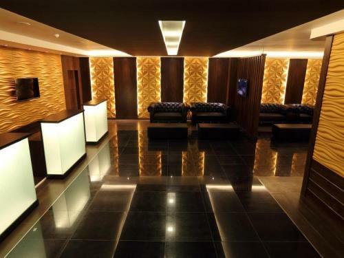 Hotel Clover Suites Royal Lake