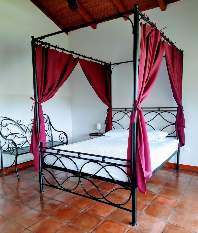 Hotel Jardin De Granada