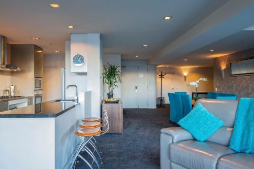 53 Shotover Apartment