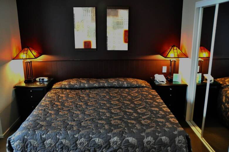 Aparthotel St James Apartments