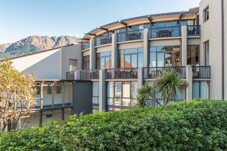 Copthorne Hotel & Resort Lakefront Queenstown